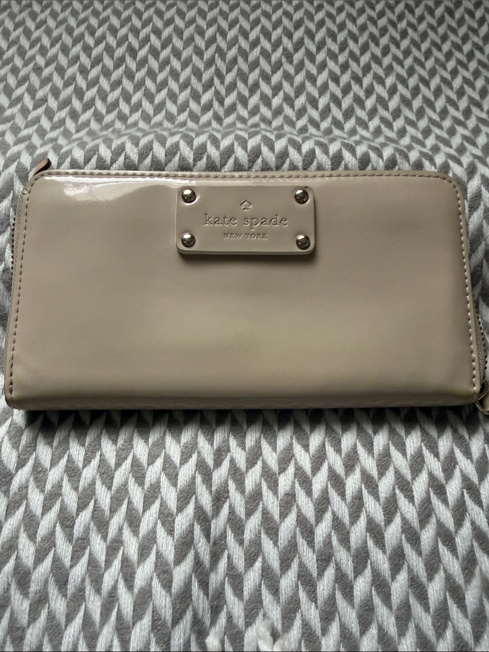 kate spade Patent Zip-Around Wallet in Light Taupe